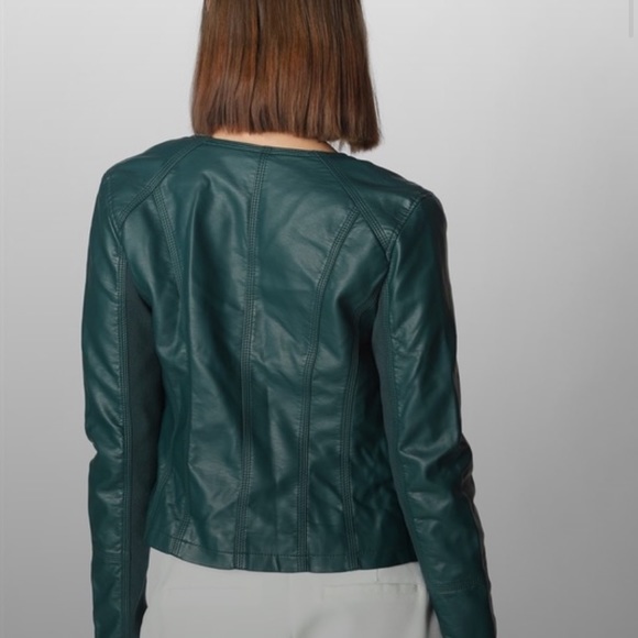 NWT Vero Moda Vmria Fav Short Faux Leather Jacket Ponderosa Pine Medium - Picture 2 of 2